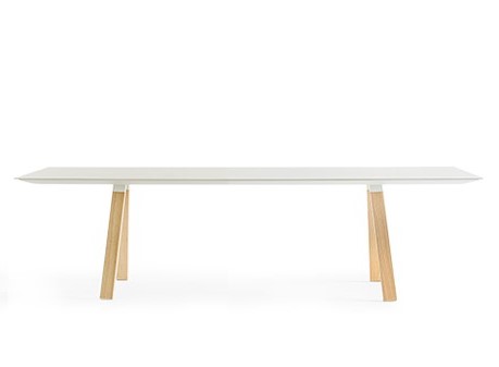 Arki Table